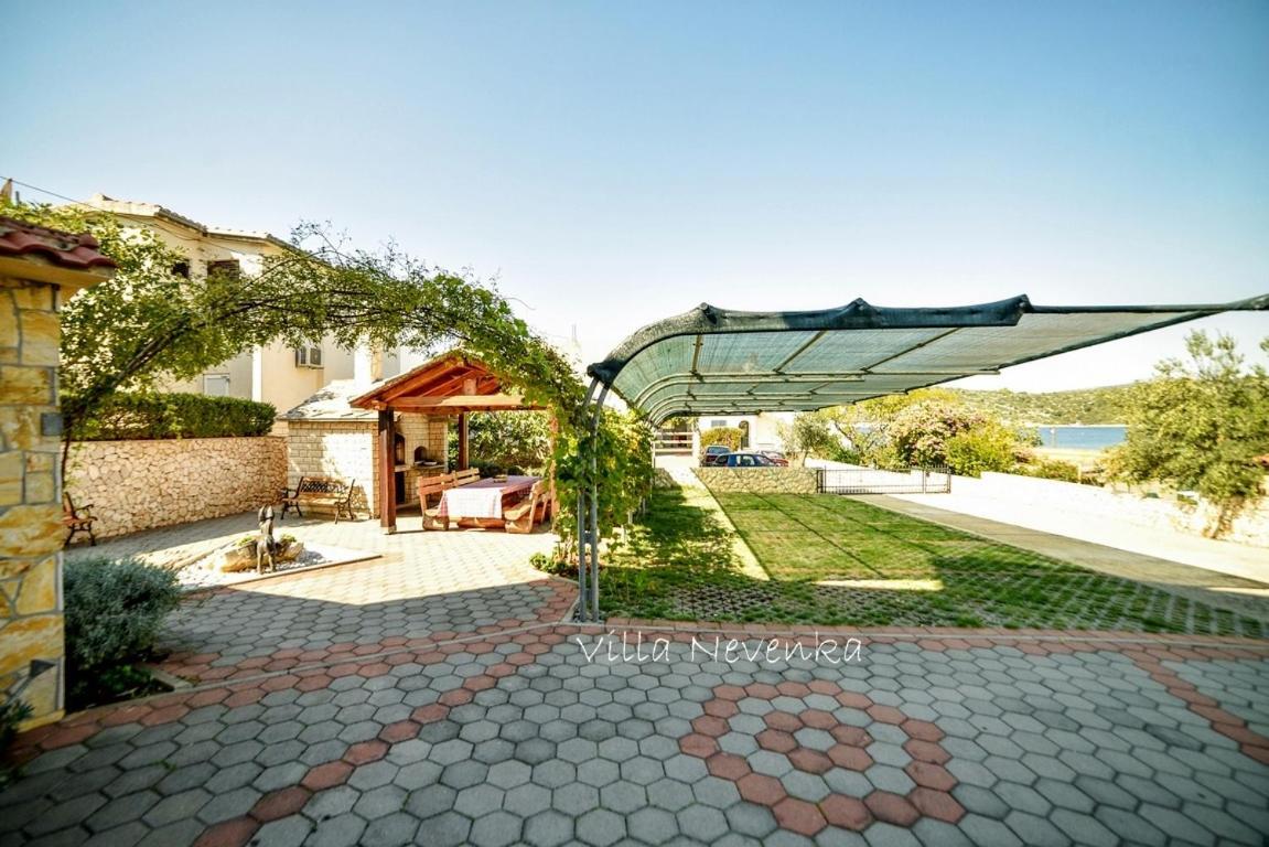 Apartments Villa Nevenka Рогозниця Екстер'єр фото