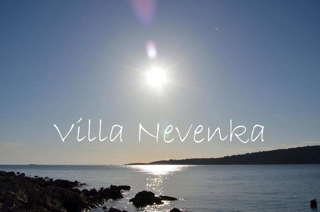 Apartments Villa Nevenka Рогозниця Екстер'єр фото