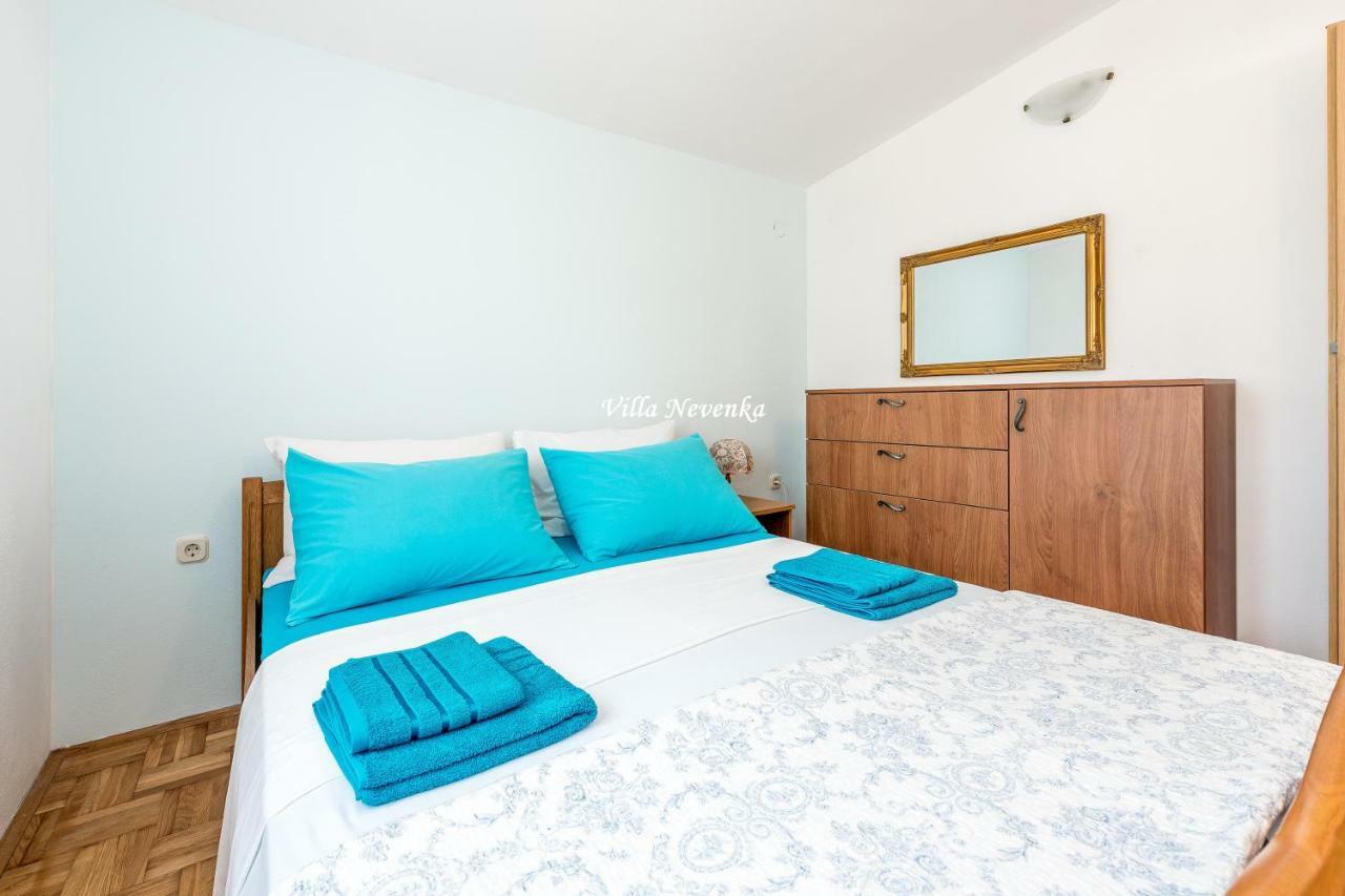 Apartments Villa Nevenka Рогозниця Екстер'єр фото